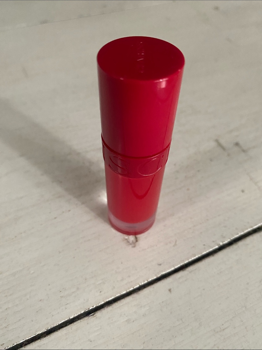 Clarin Lip Comfort Oil in Iconic Red